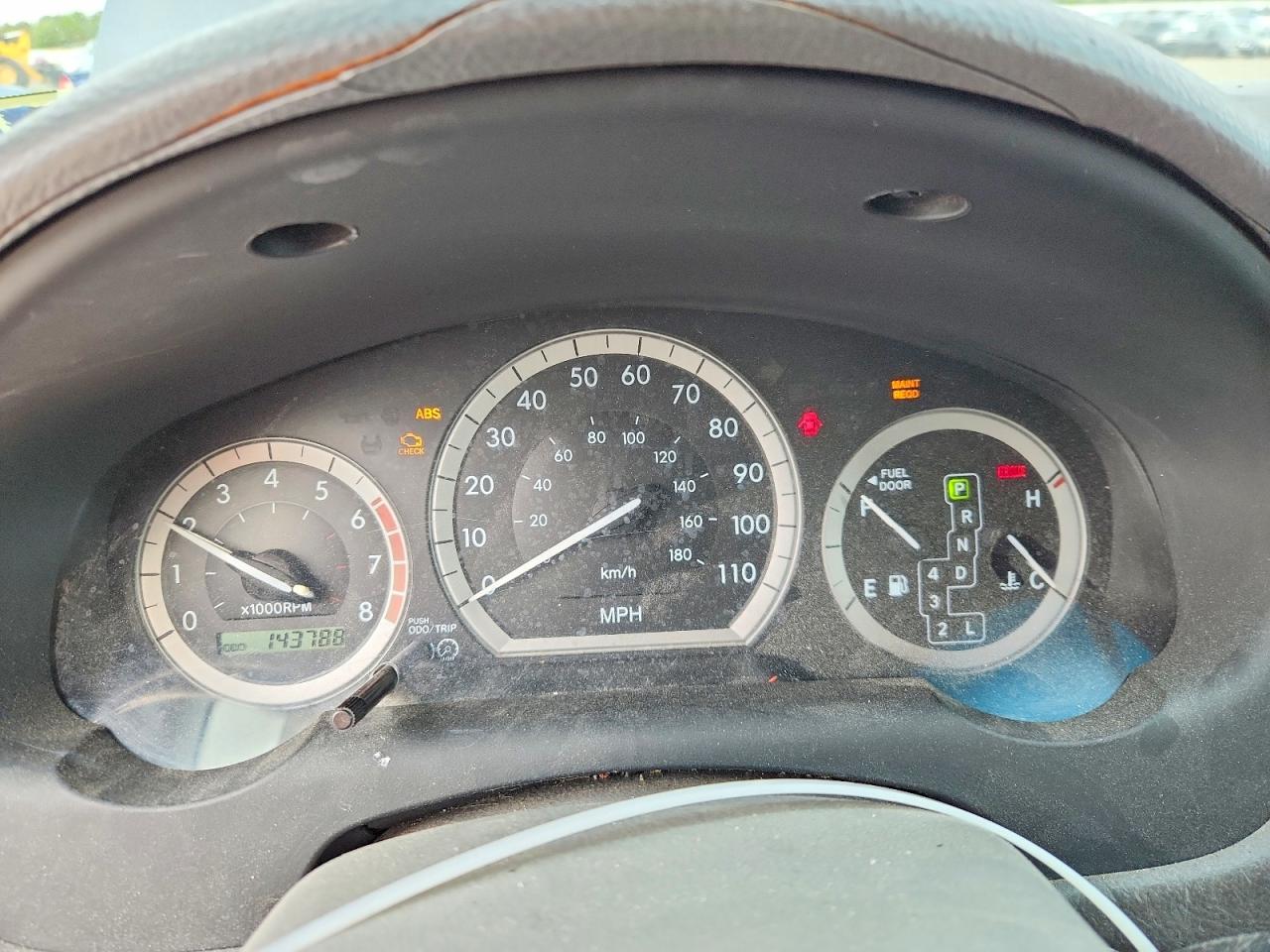 Toyota Sienna Ce 7 Passenger