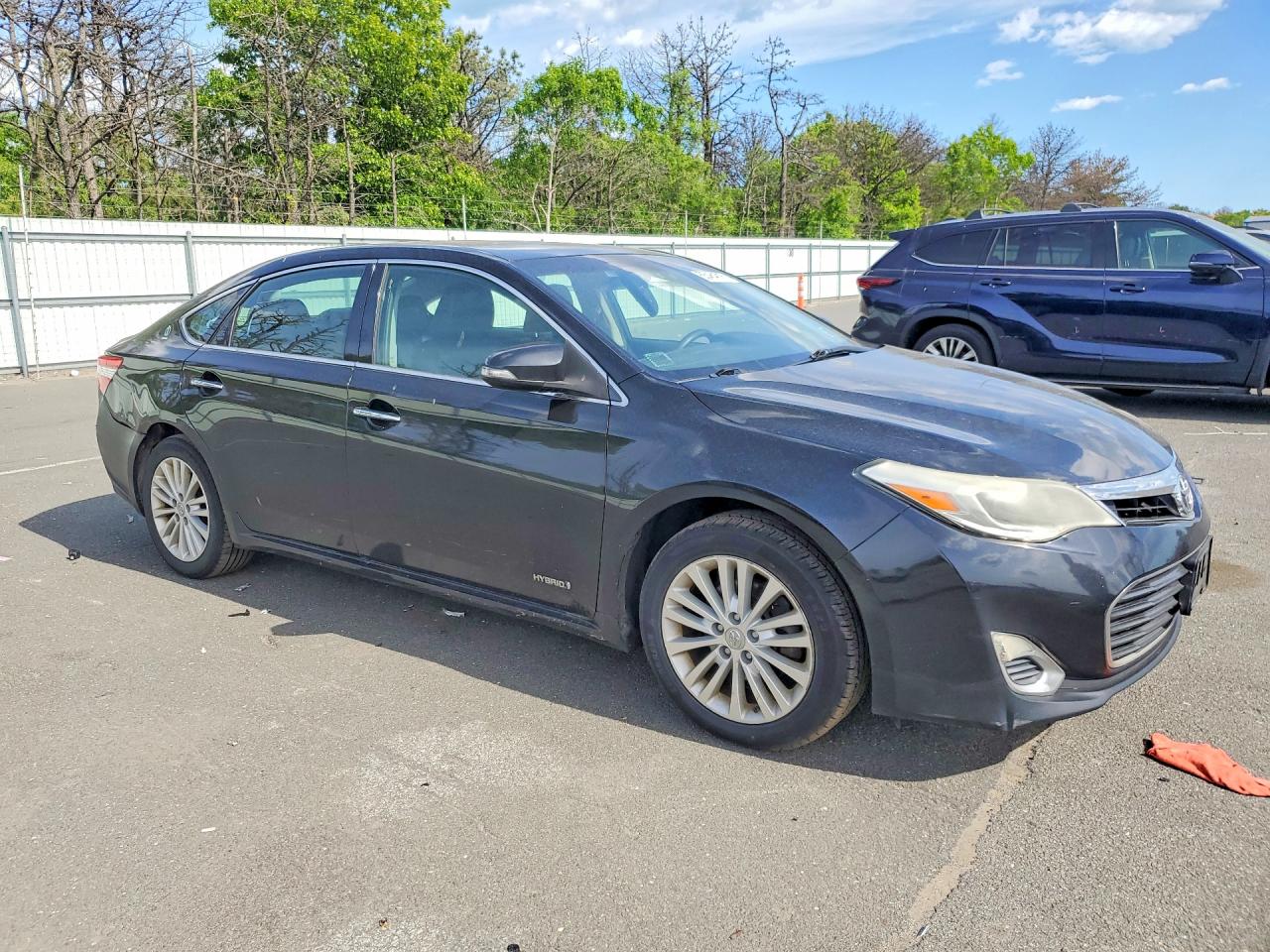 Toyota Avalon Xle Premium