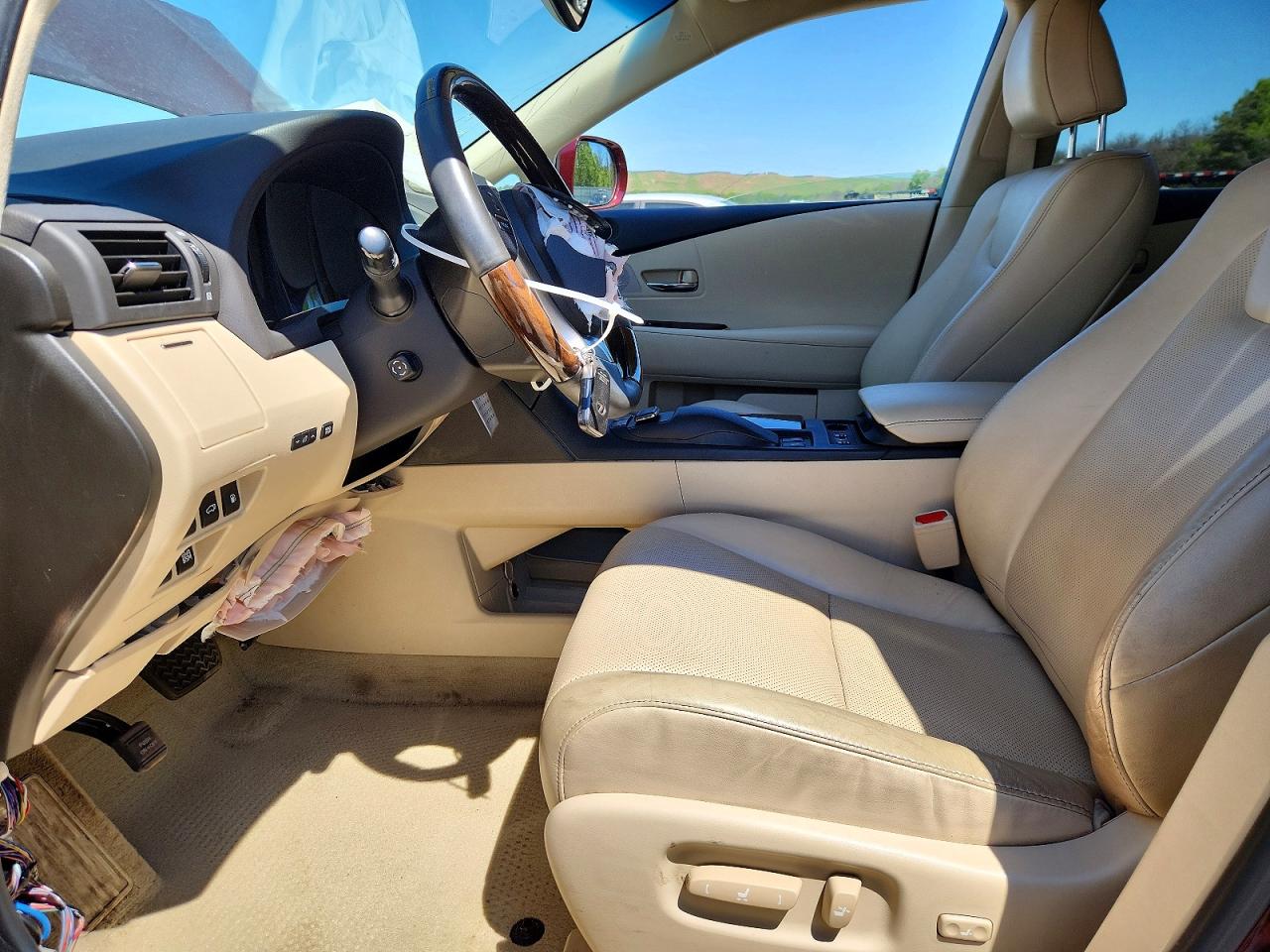 Lexus RX Base
