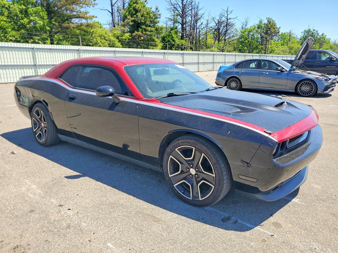 Dodge Challenger Sxt