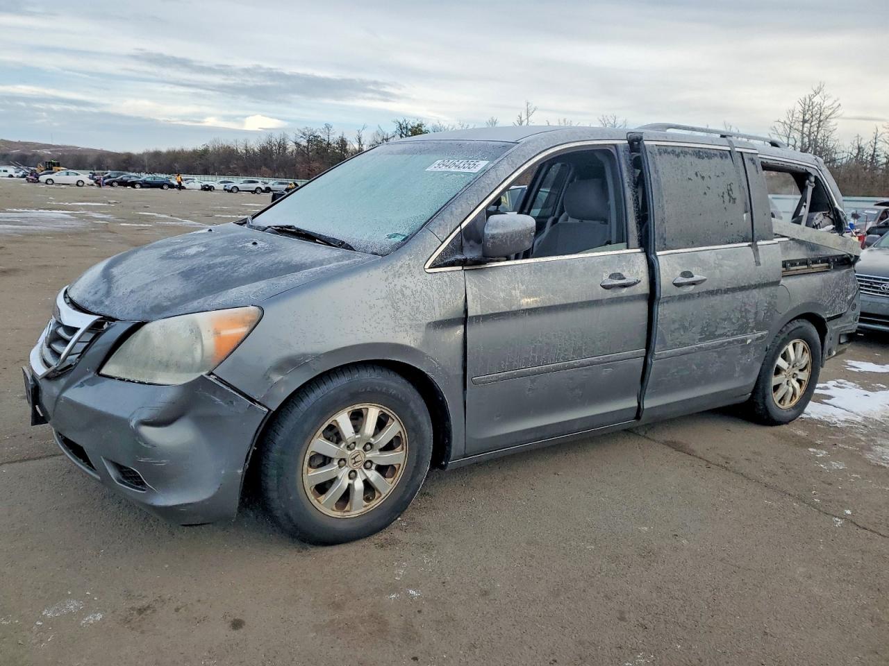 Salvage Honda Odyssey Image