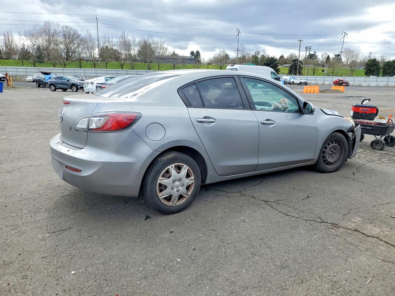 Mazda 3 I