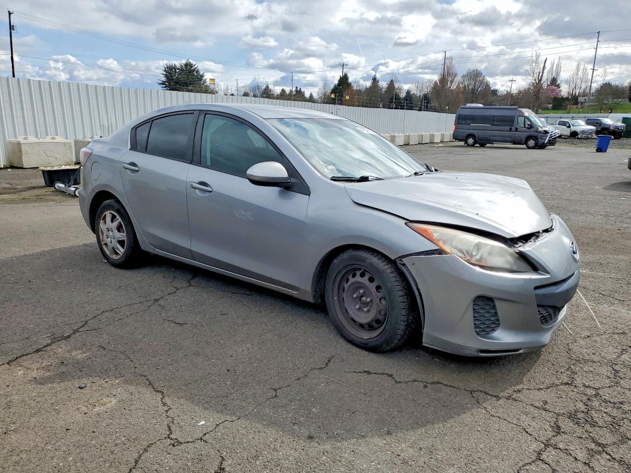 Mazda 3 I