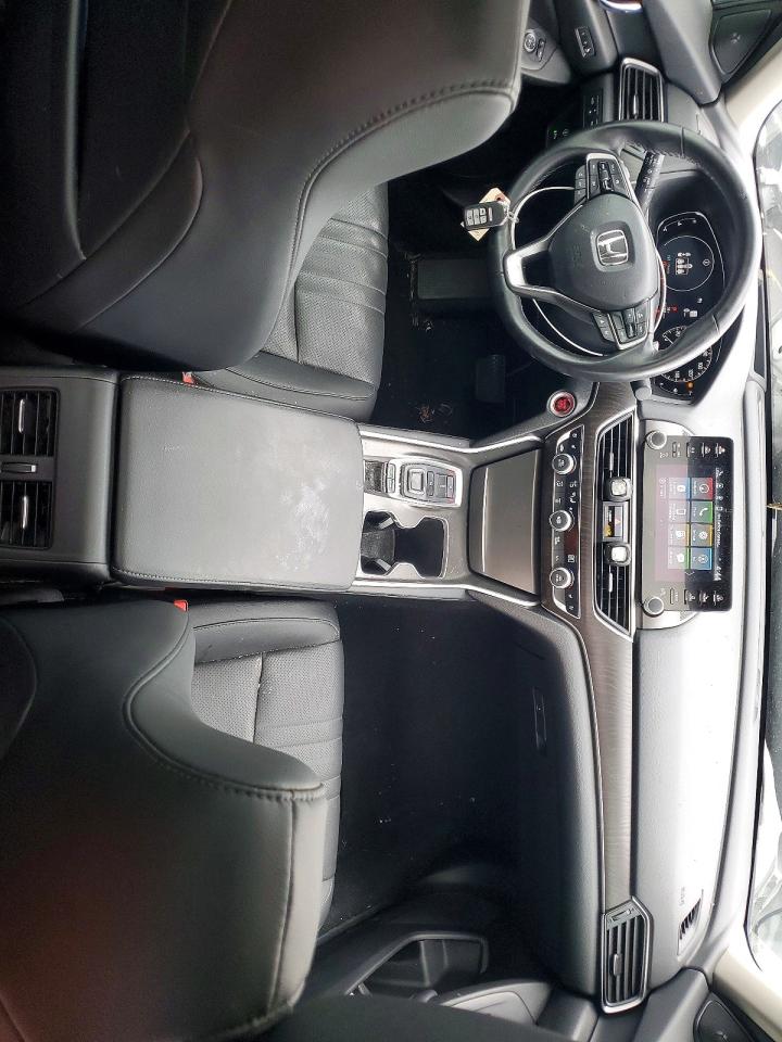 Honda Accord Touring