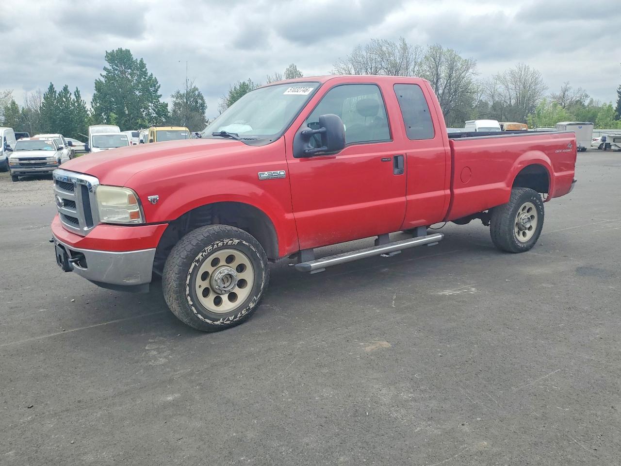 Salvage Ford F-350 Image