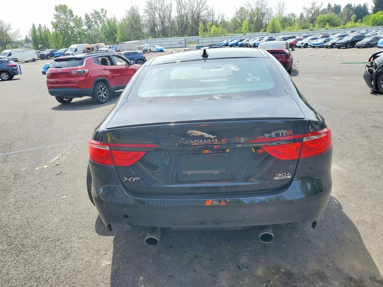 Jaguar XF Checkered Flag