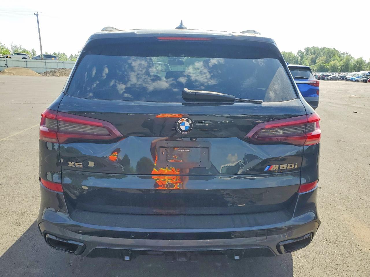 BMW X Series M50i