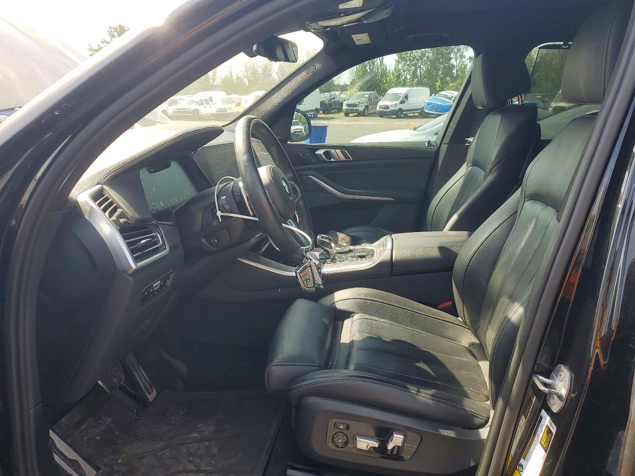 BMW X Series M50i