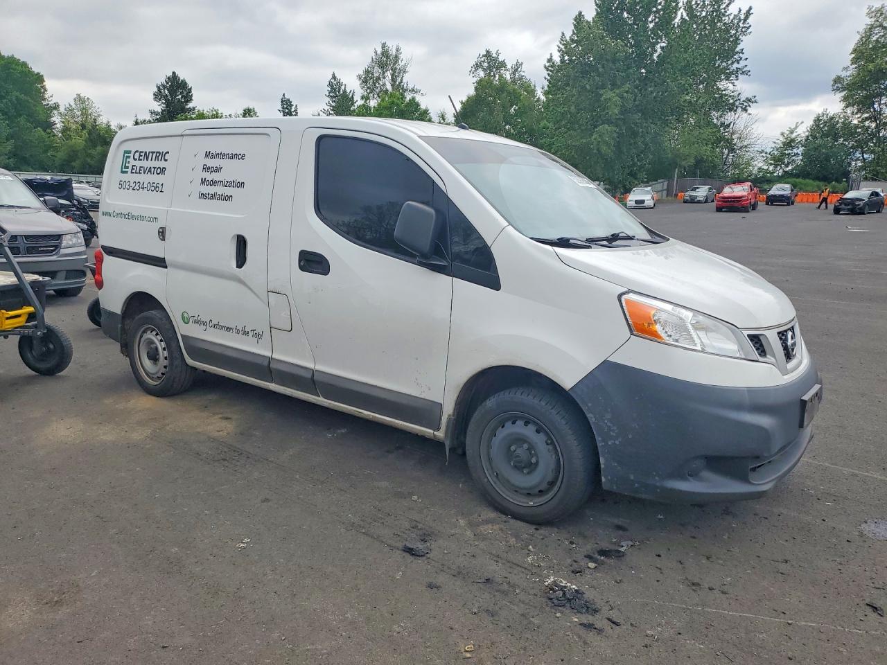 Nissan Nv S