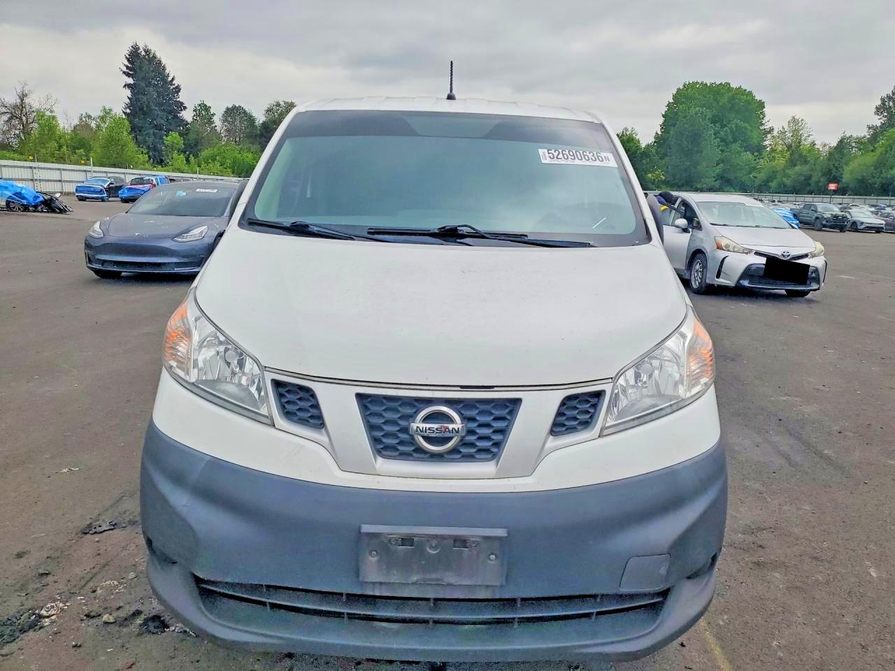 Nissan Nv S