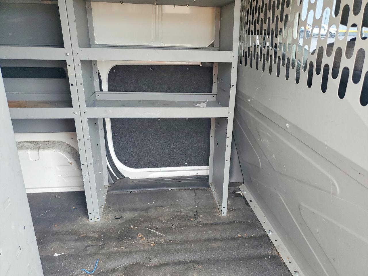 Nissan Nv S