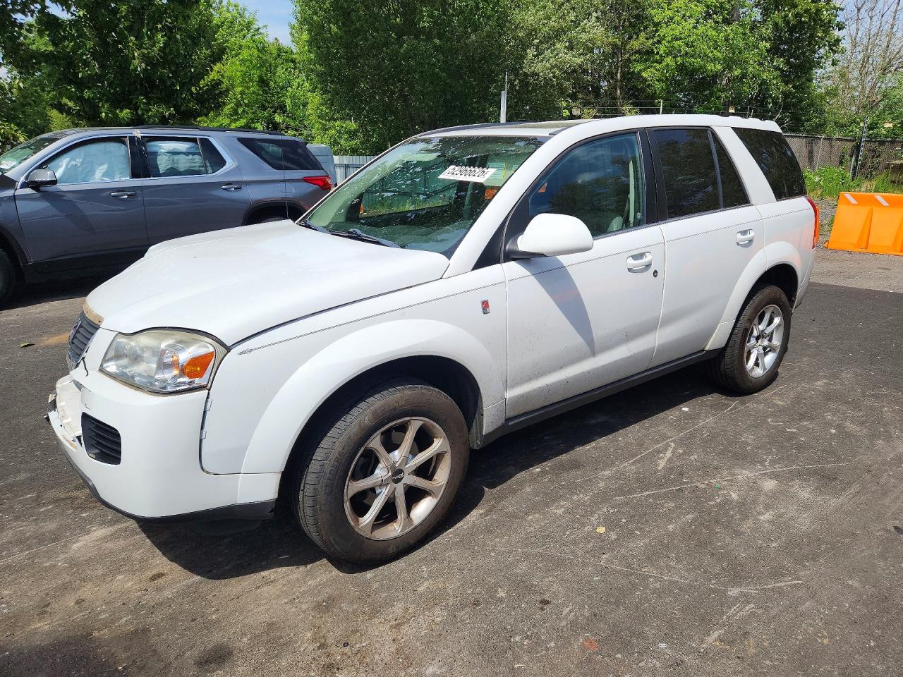 Salvage Saturn Vue Image
