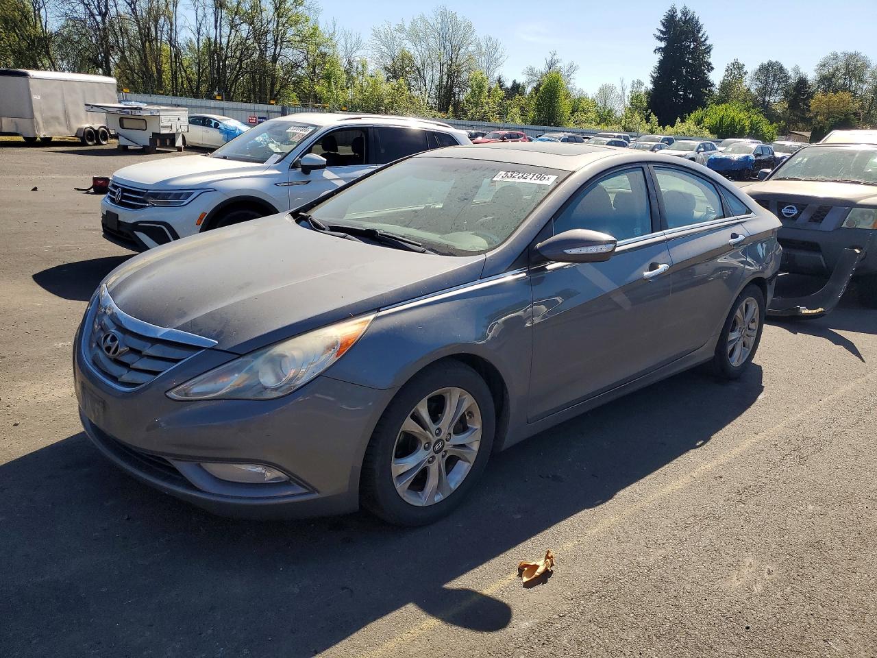 Salvage Hyundai SONATA Image