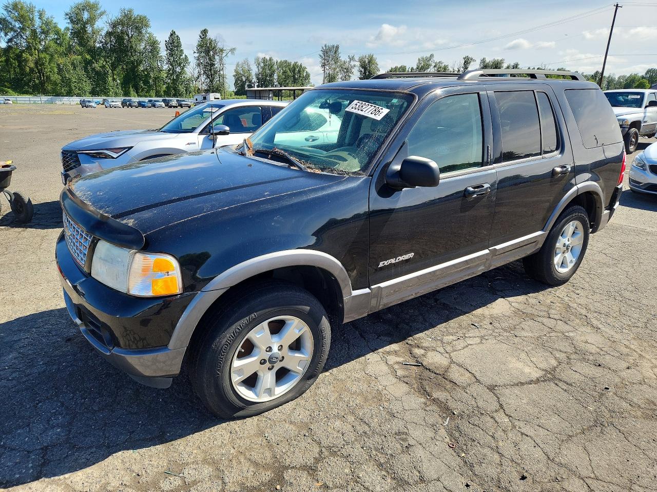 Salvage Ford Explorer Image