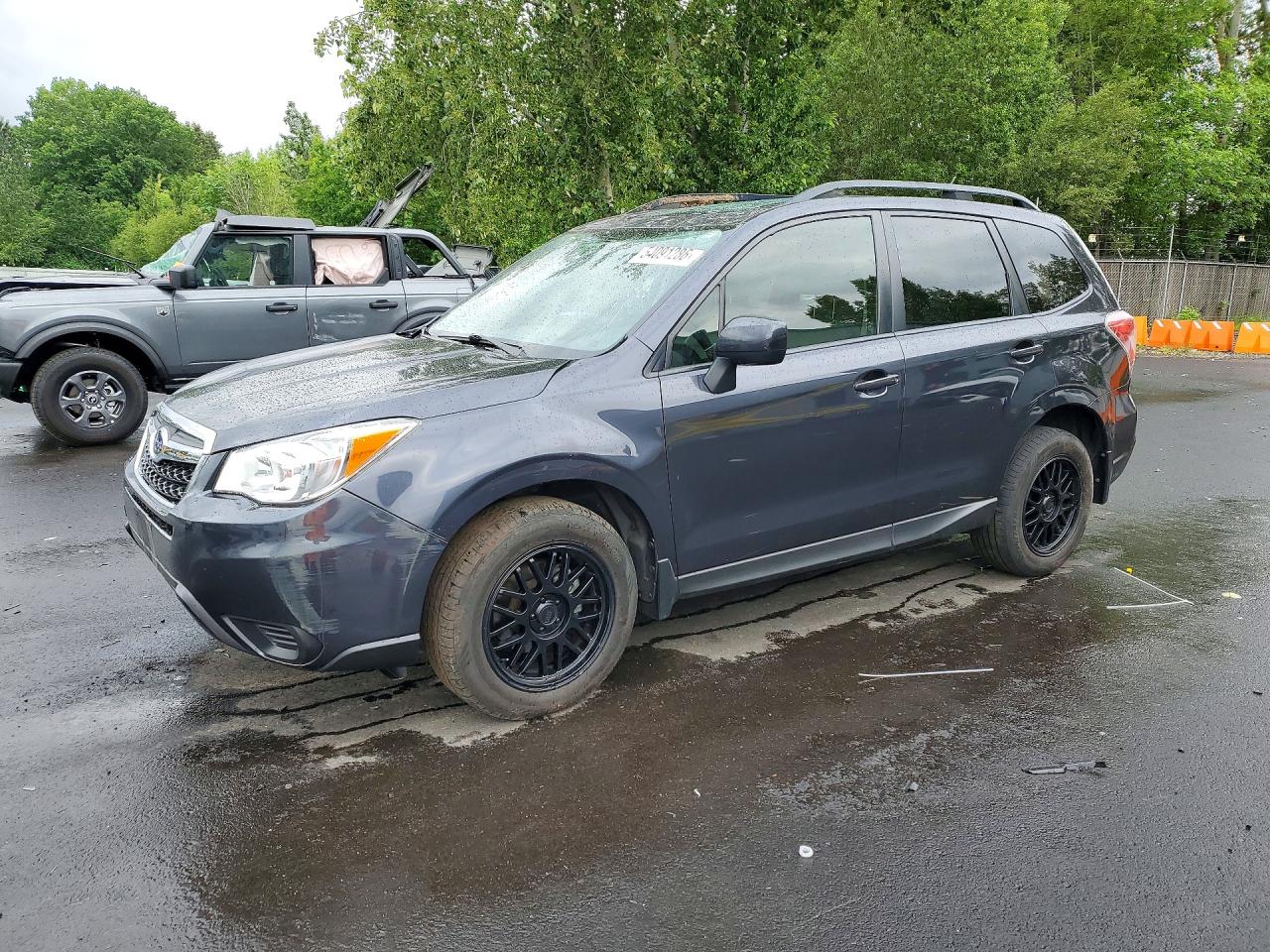 Salvage Subaru Forester Image