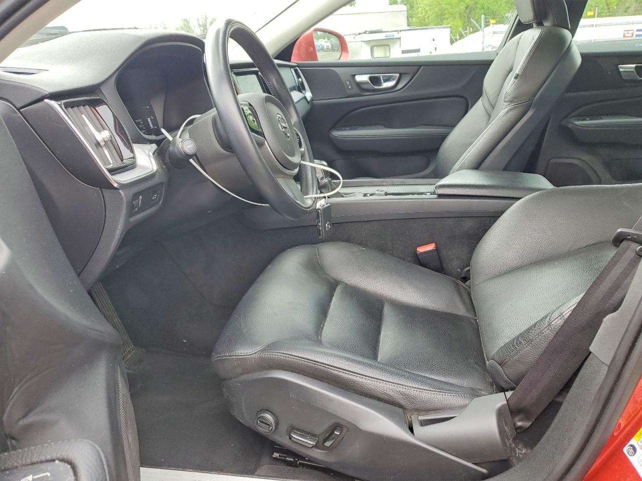 Volvo V60 T5 Momentum