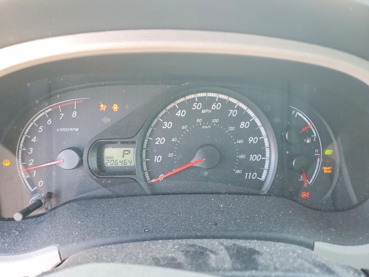 Toyota Sienna Base 7-passenger