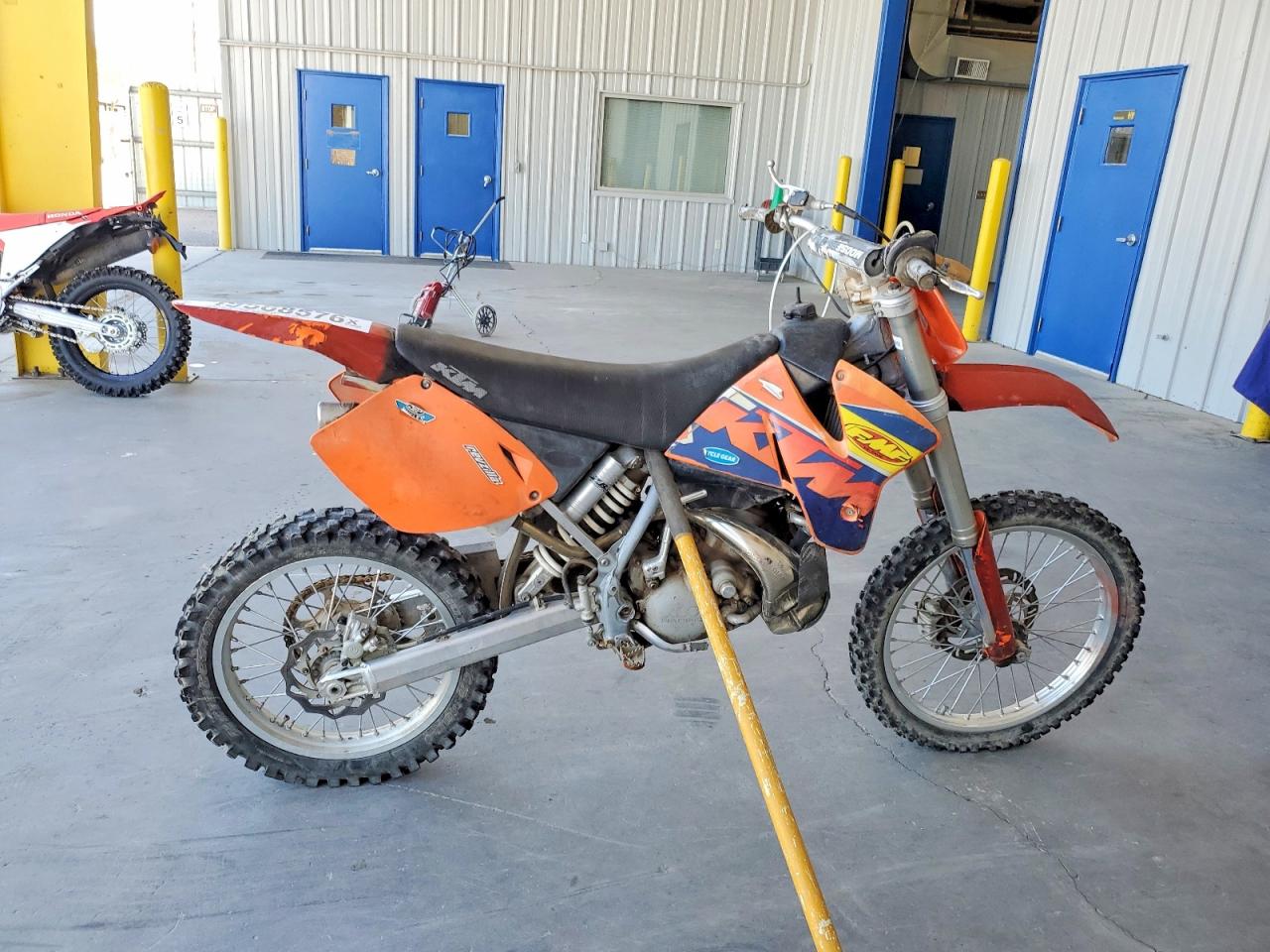 Salvage KTM Motorcycle Image