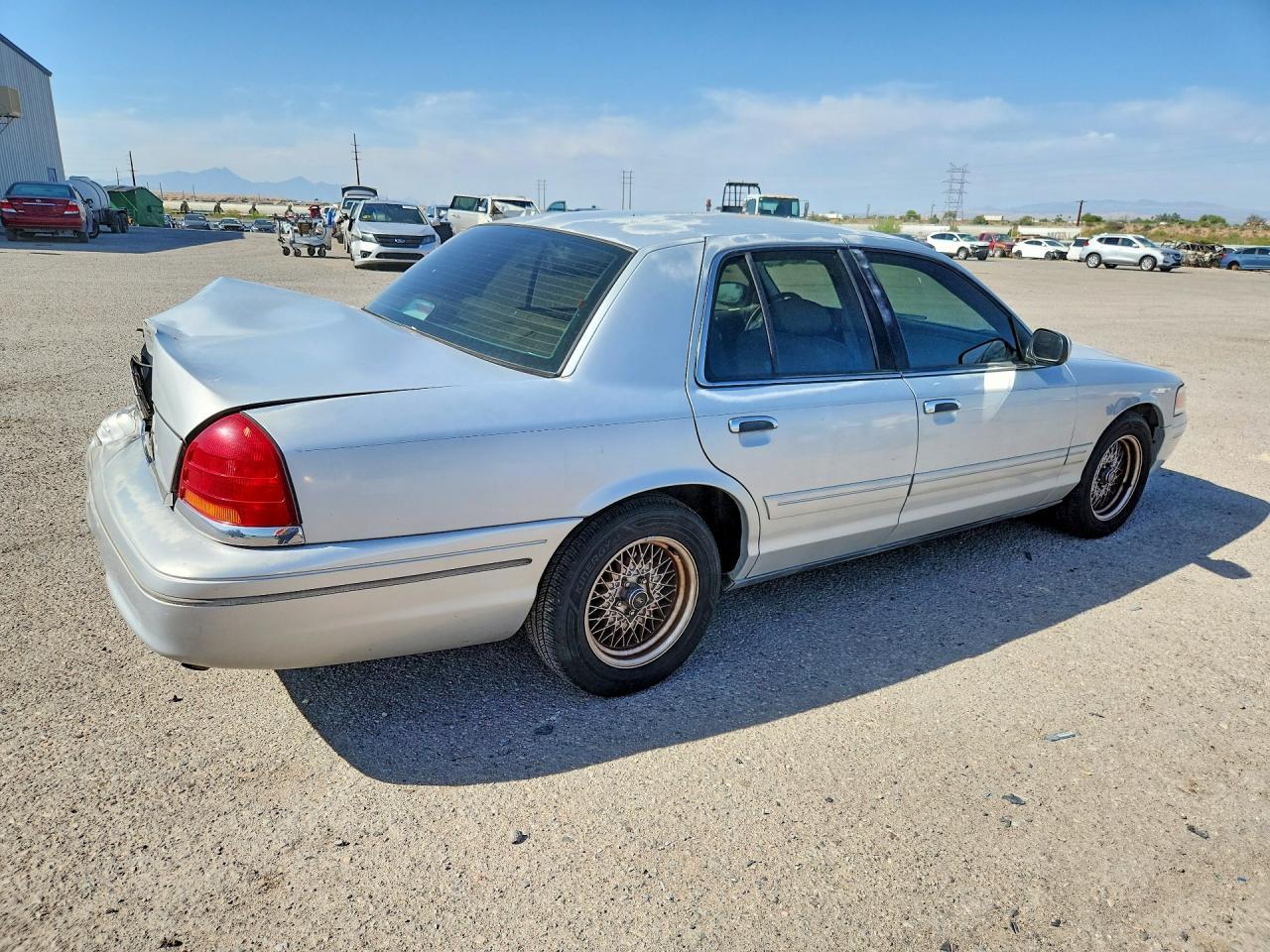 Ford Crown Vic Lx
