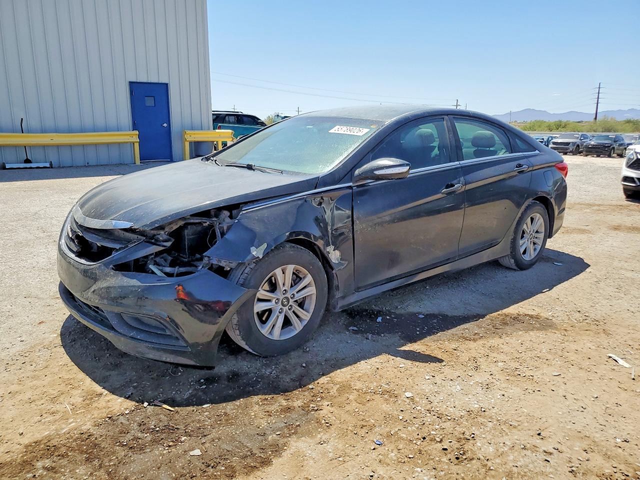 Salvage Hyundai SONATA Image