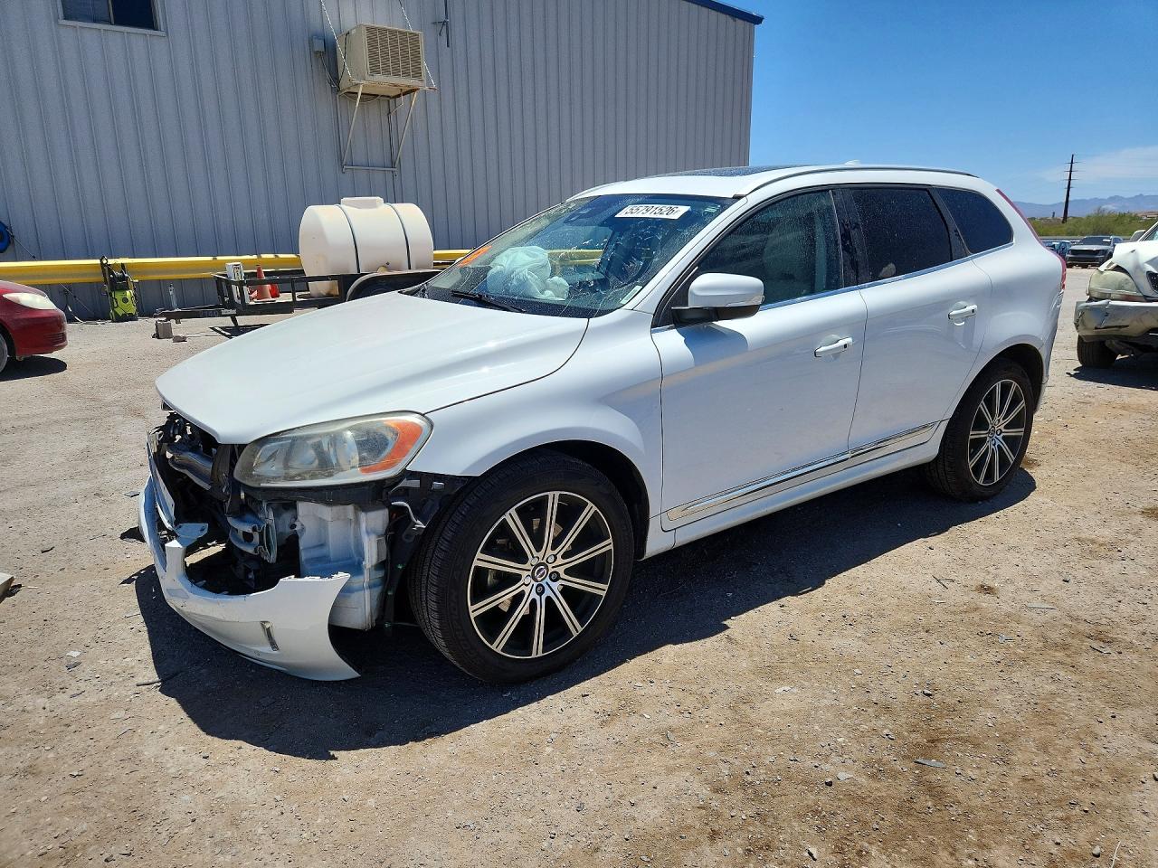 Salvage Volvo XC60 Image