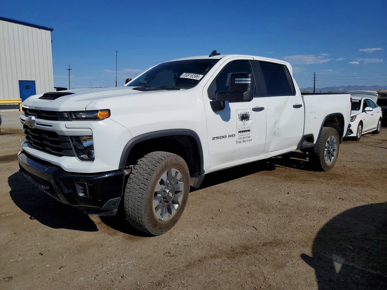Salvage Chevrolet Silverado Image