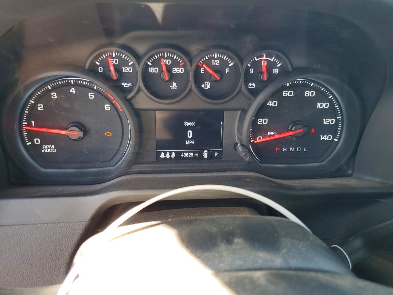 Chevrolet Silverado C2500 Custom