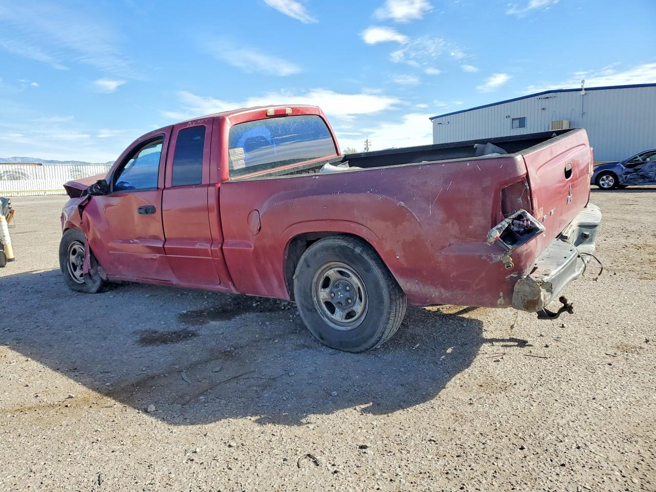 Mitsubishi Raider Ls