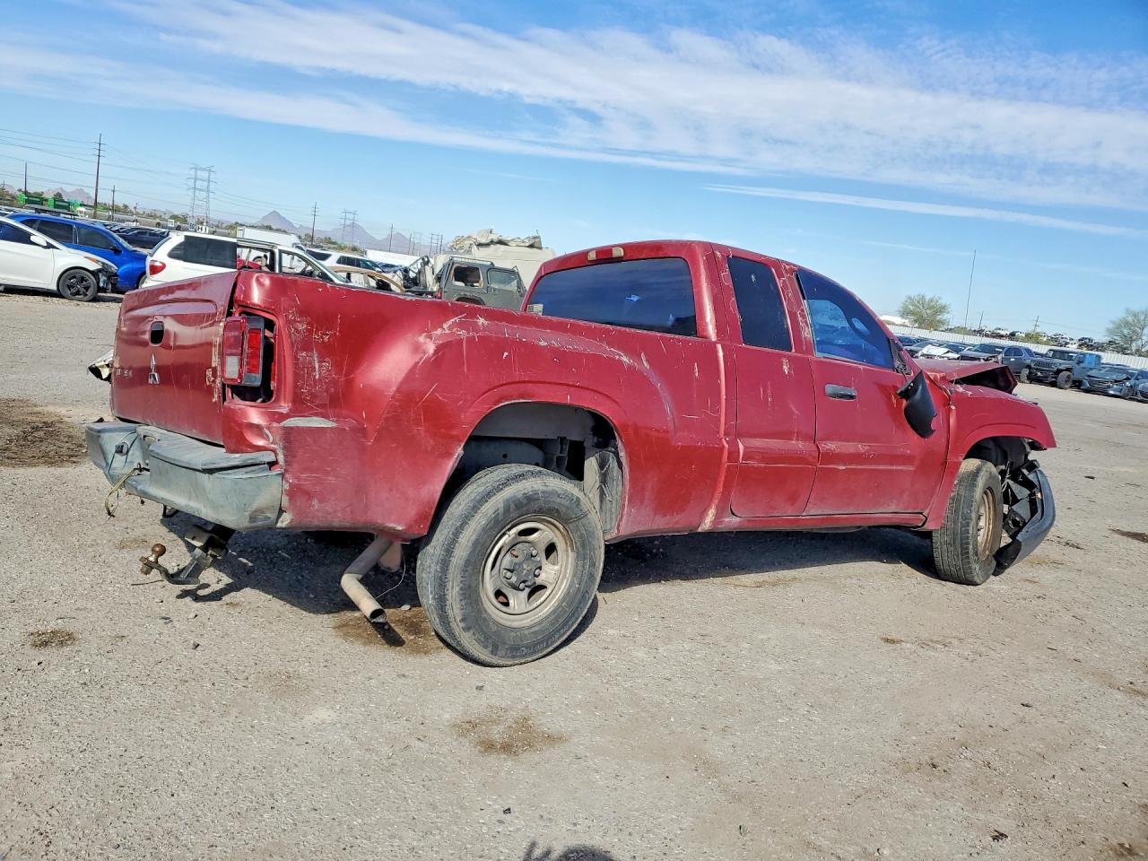 Mitsubishi Raider Ls