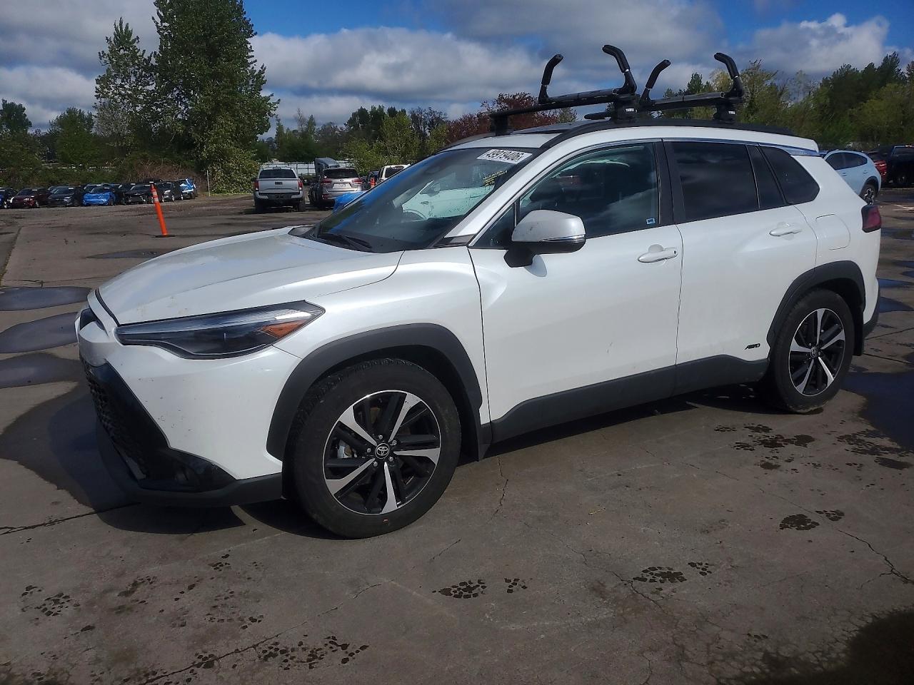 Salvage Toyota Corolla Image