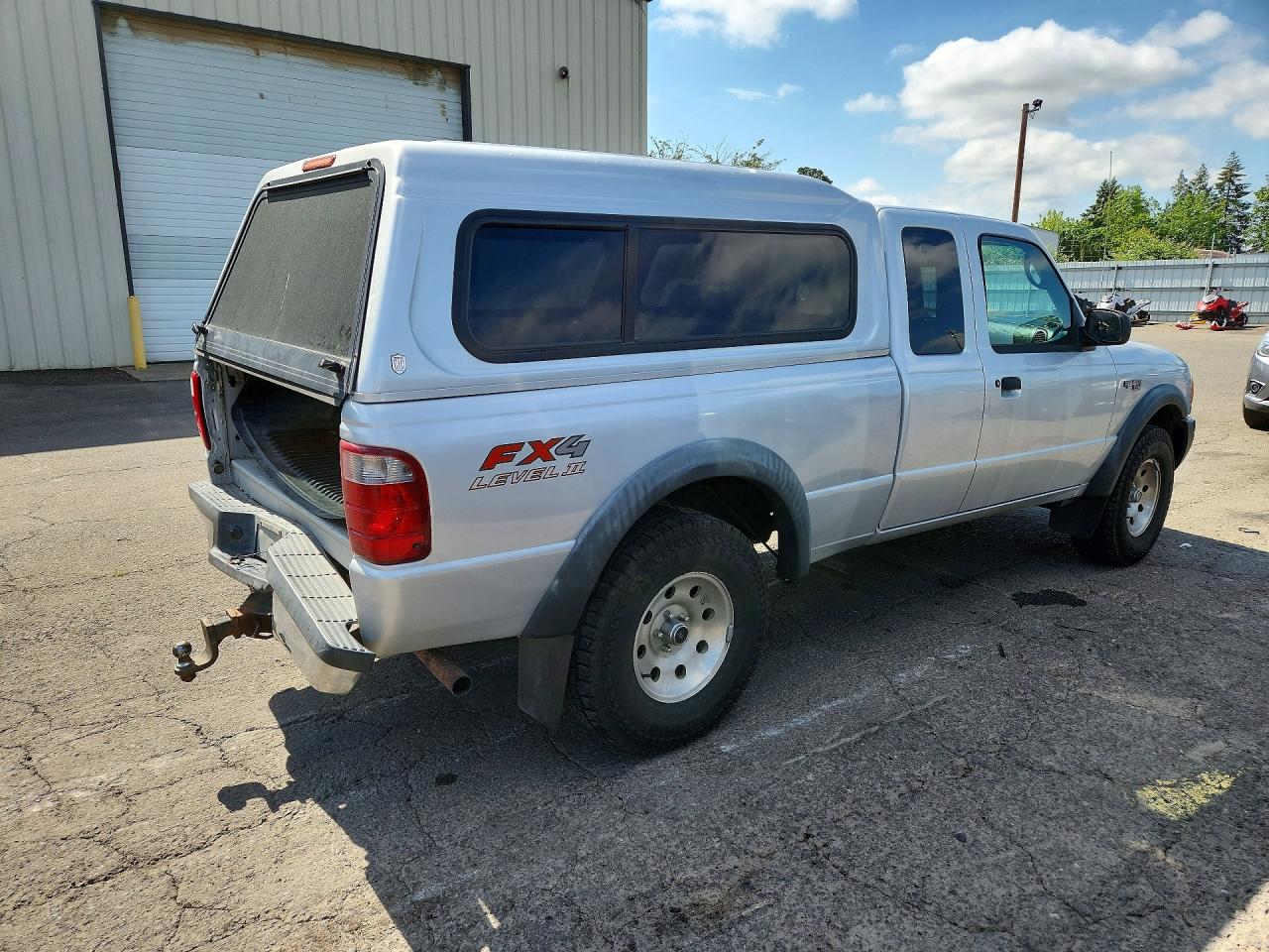 Ford Ranger Super Cab