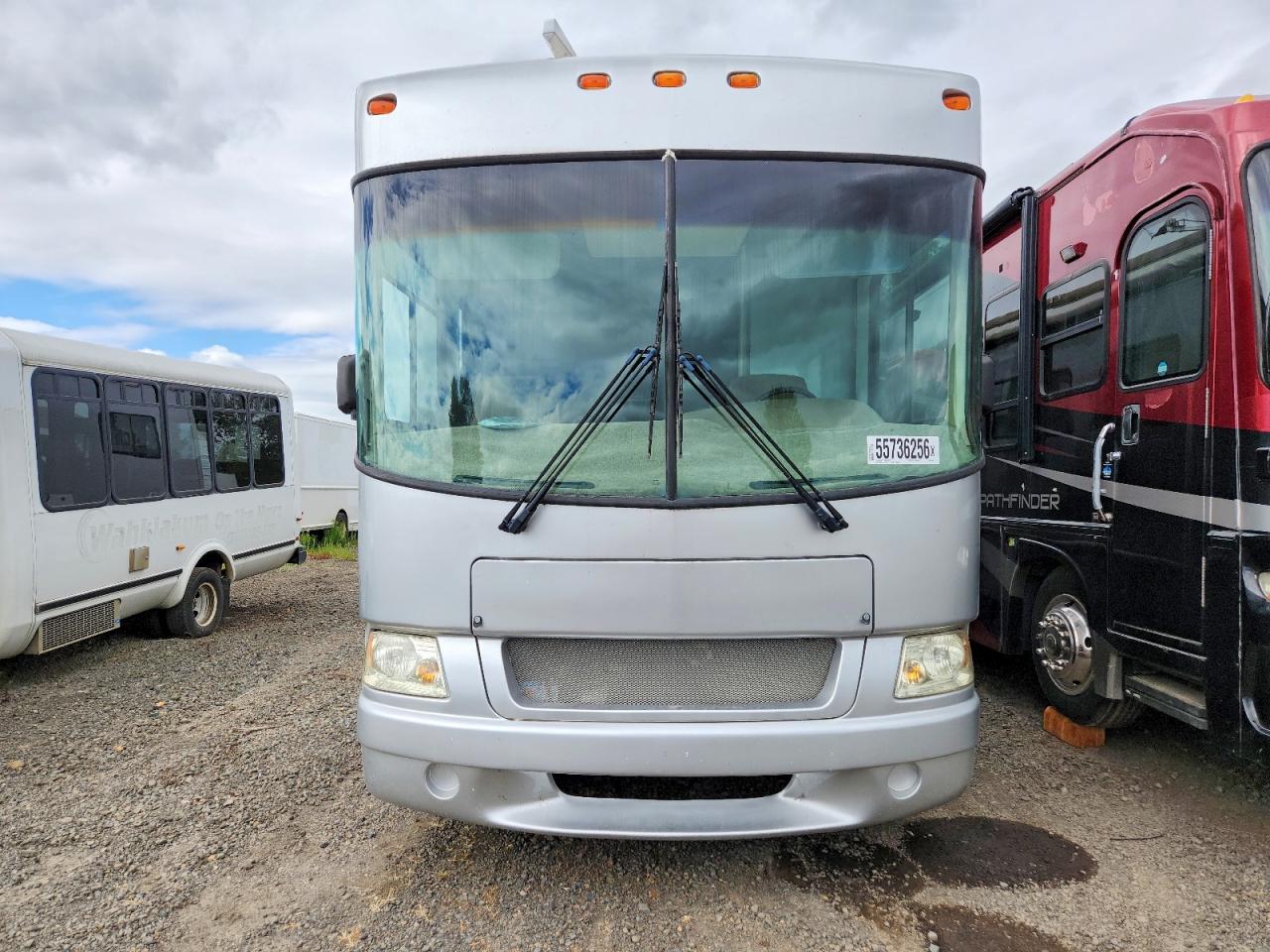 Ford F-550 Super Duty Stripped Chassis