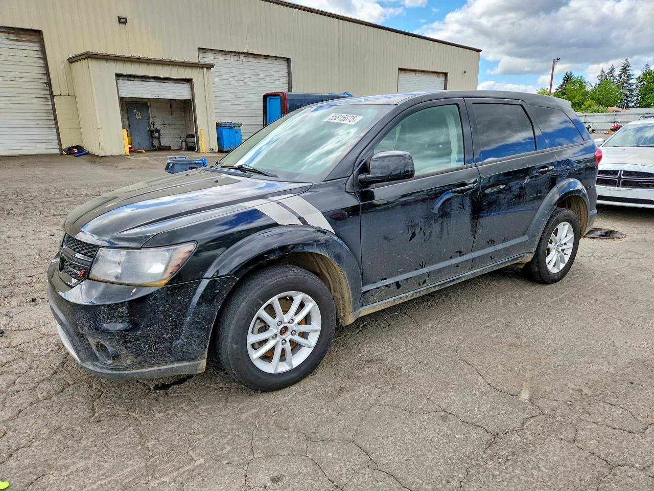 Salvage Dodge Journey Image
