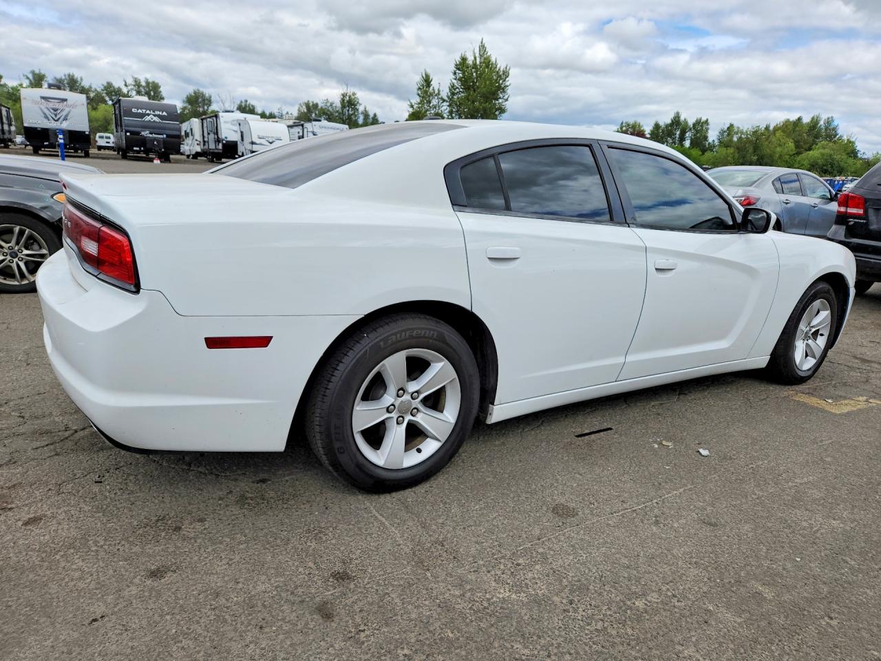 Dodge Charger Se