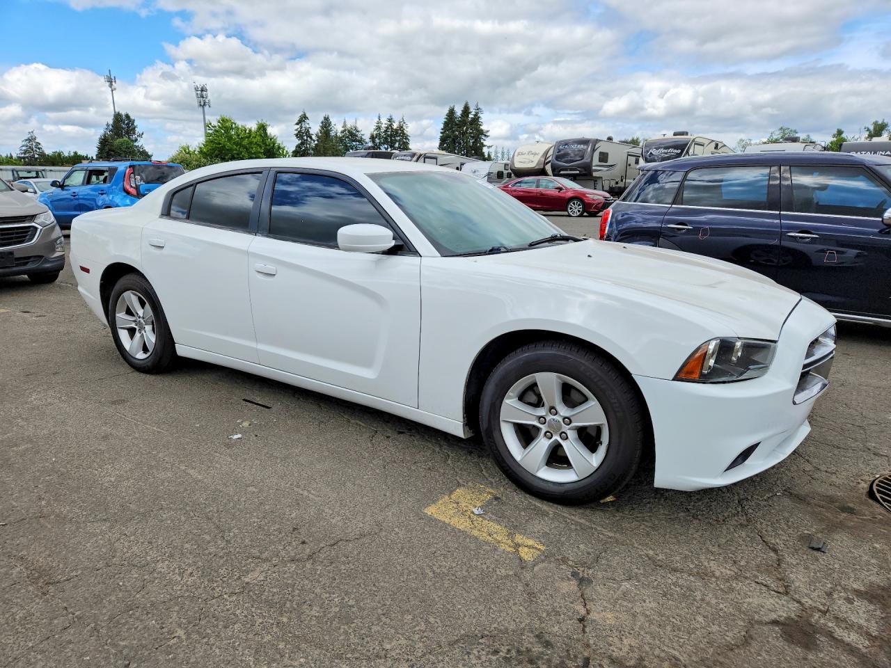 Dodge Charger Se