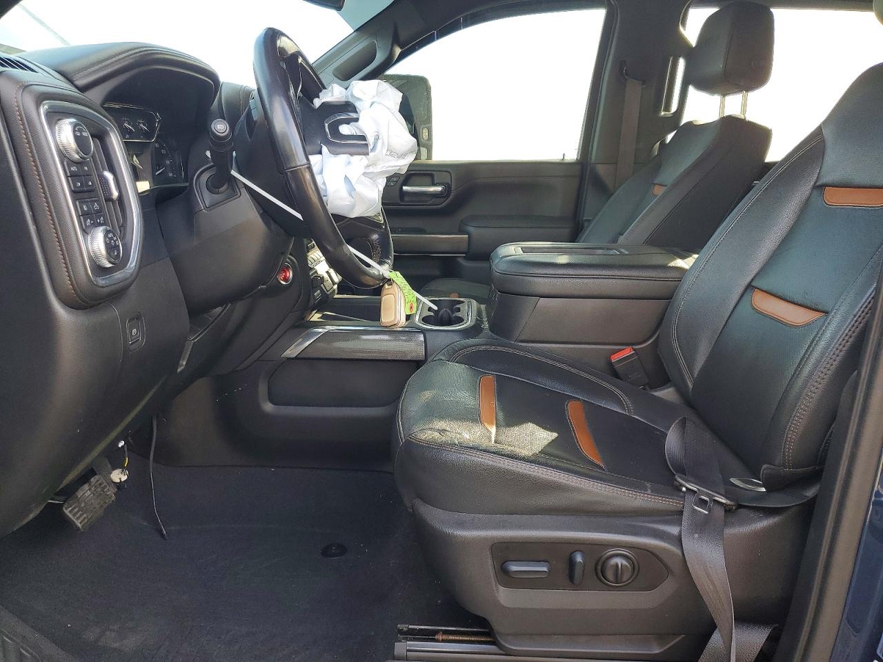 GMC Sierra K2500 At4