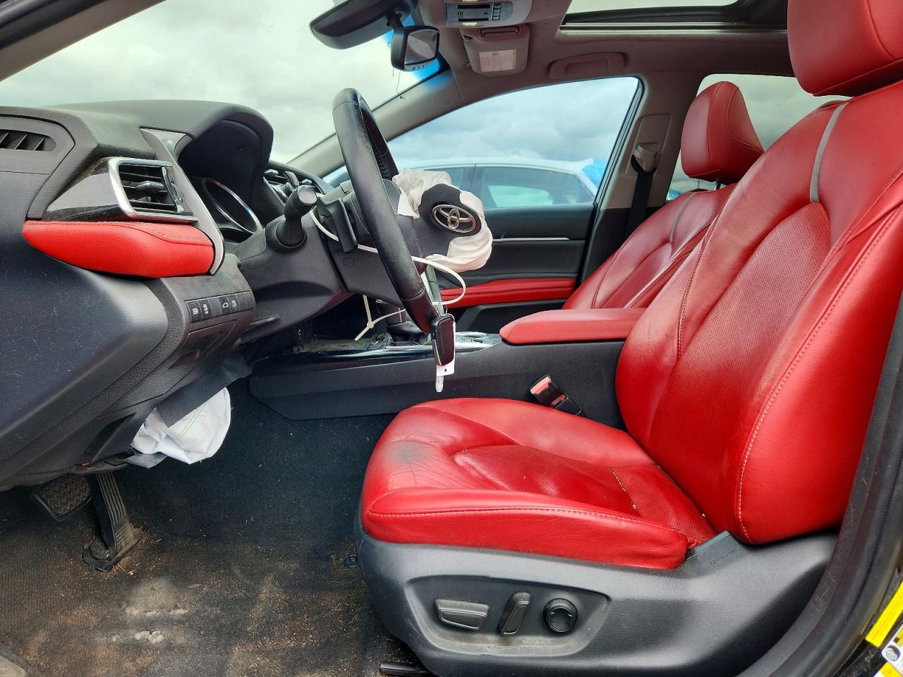 Toyota Camry Xse