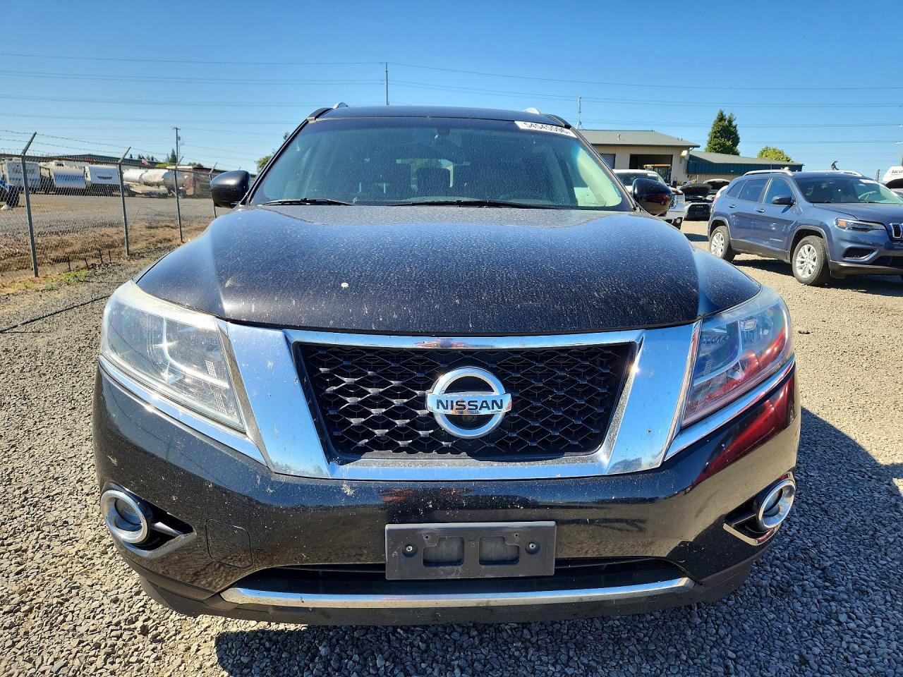 Nissan Pathfinder Platinum