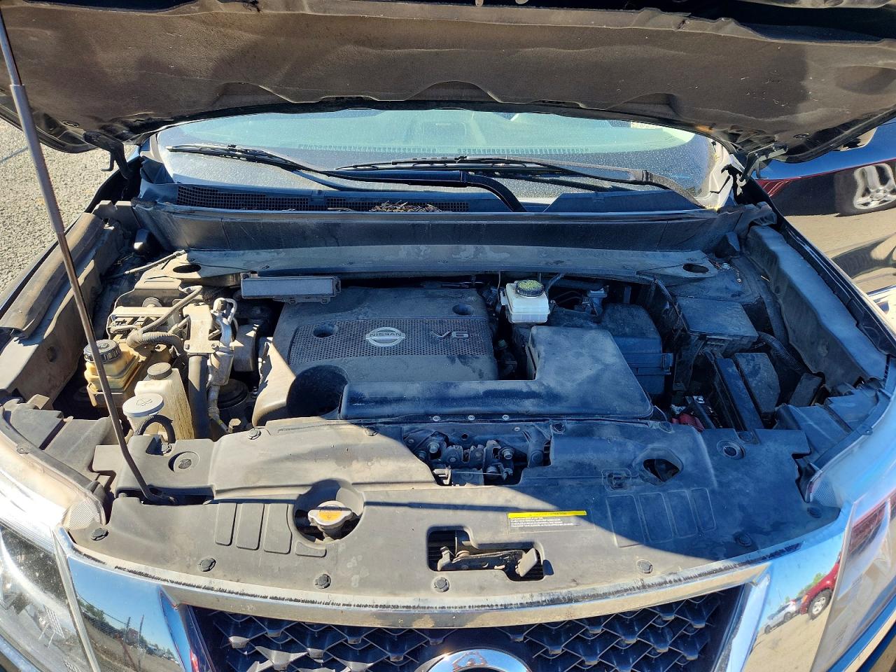 Nissan Pathfinder Platinum