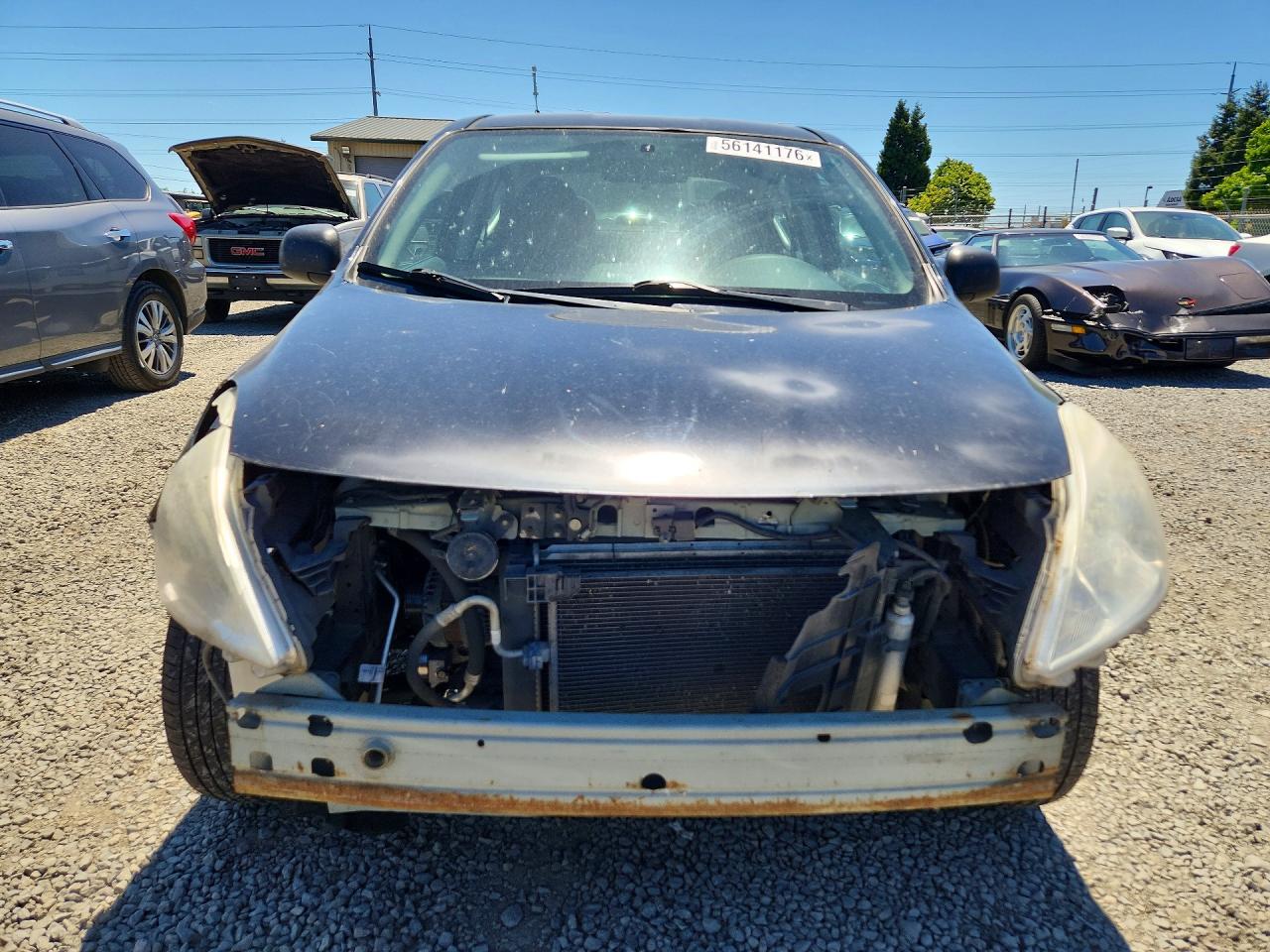 Nissan Versa 1.6 S