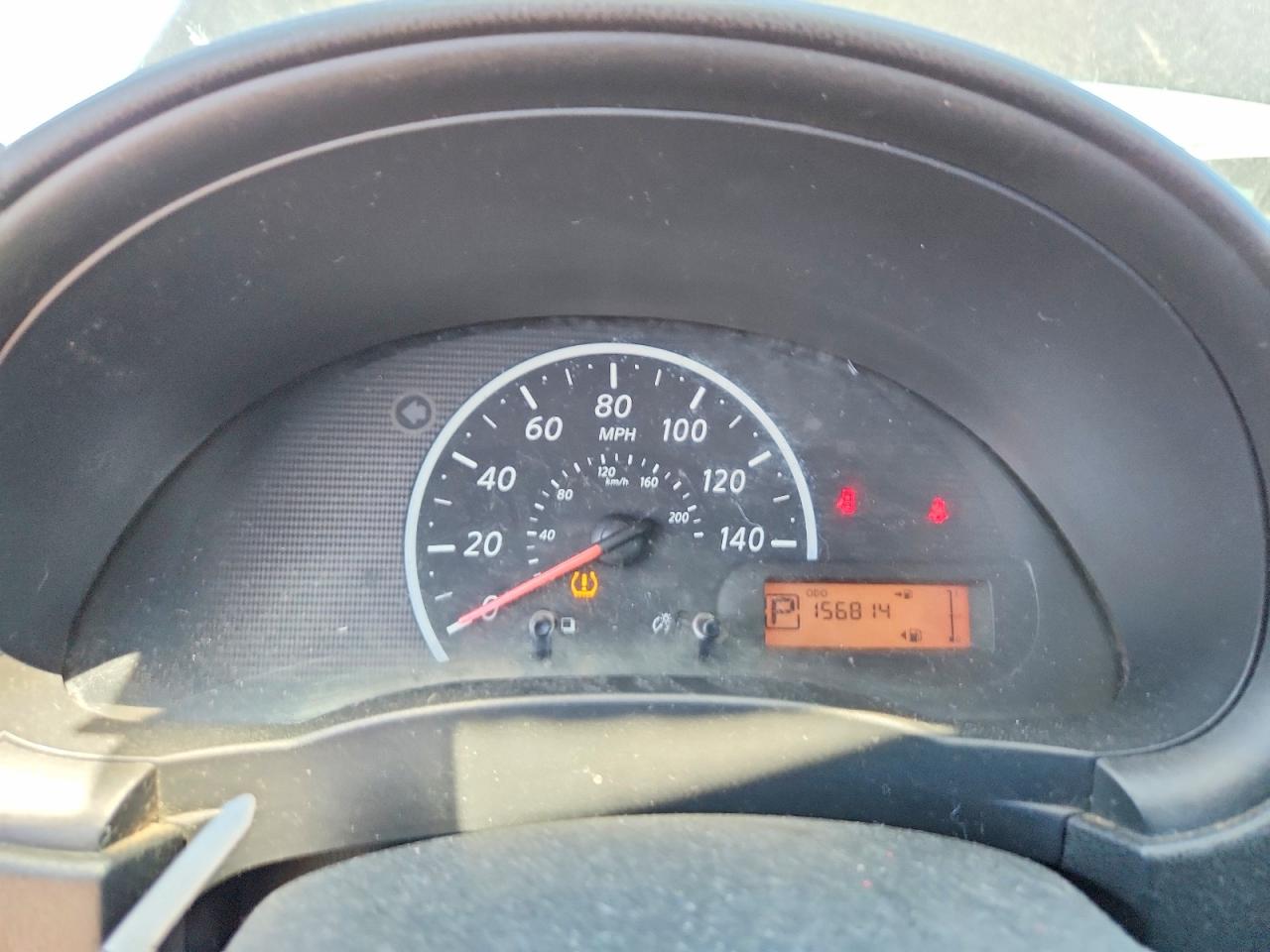 Nissan Versa 1.6 S