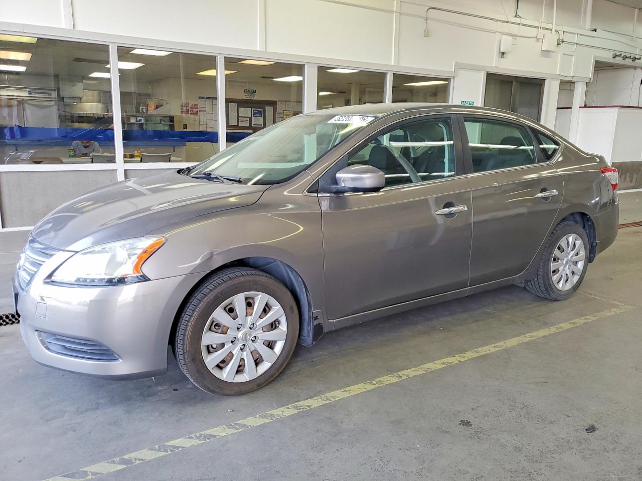 Salvage Nissan Sentra Image
