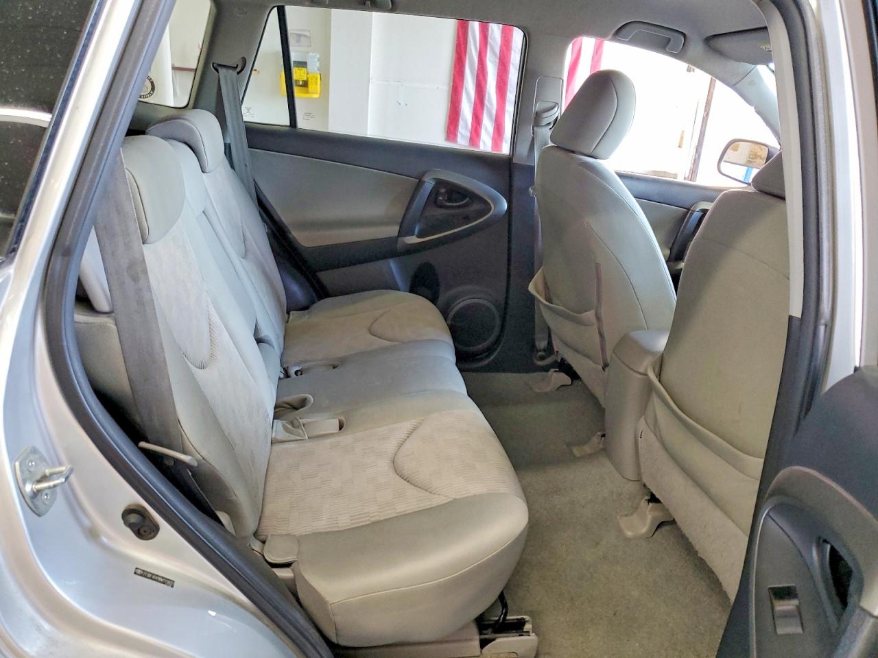 Toyota RAV4 Base