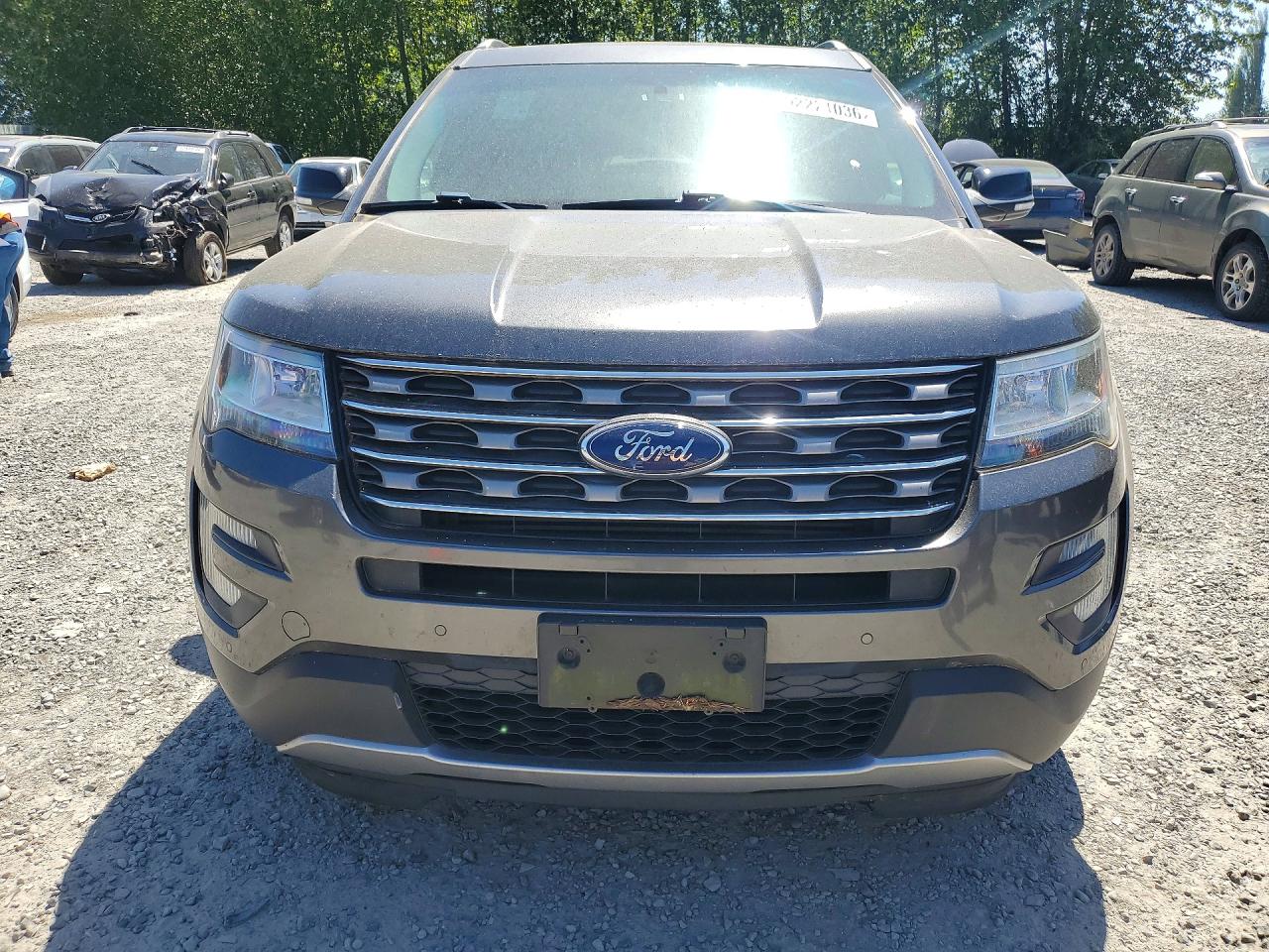 Ford Explorer Xlt