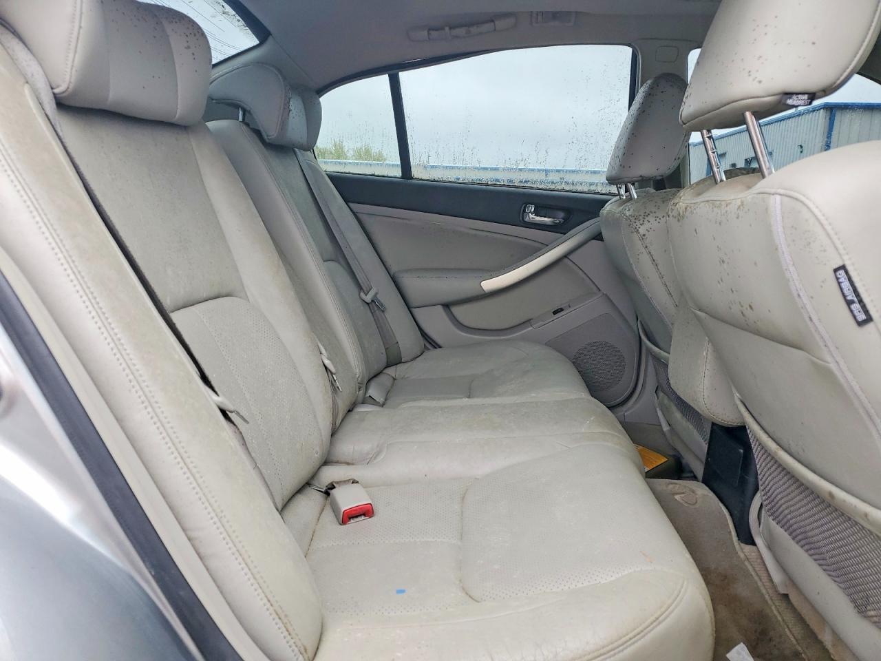 INFINITI G35 Base Base
