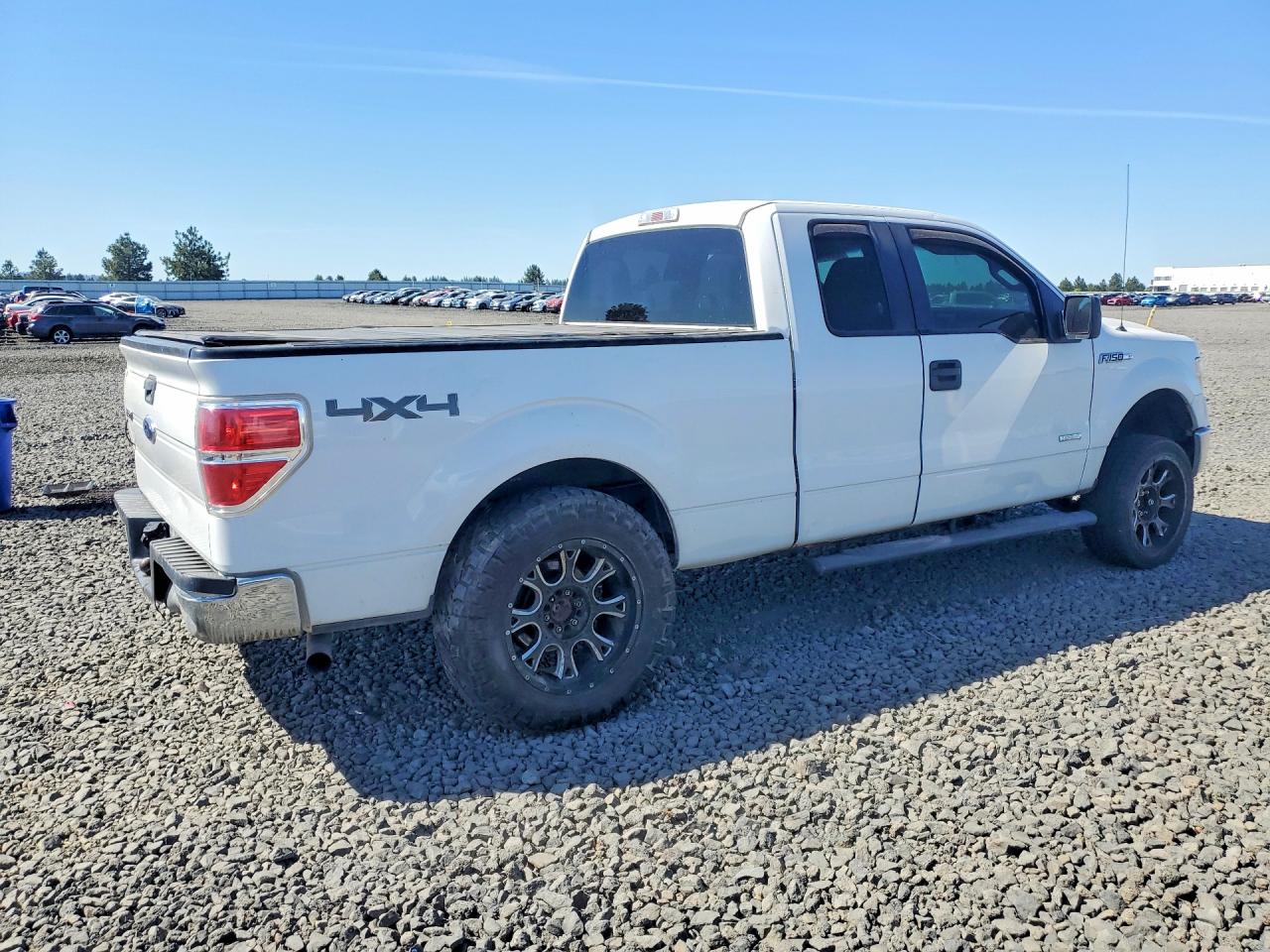 Ford F-150 Super Cab