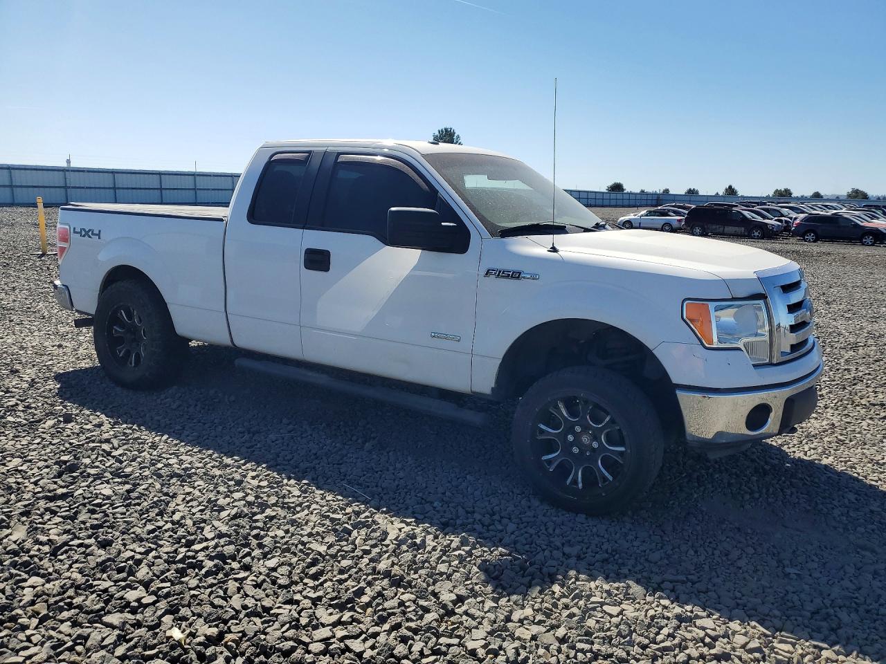 Ford F-150 Super Cab