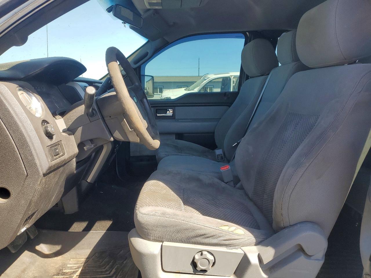 Ford F-150 Super Cab