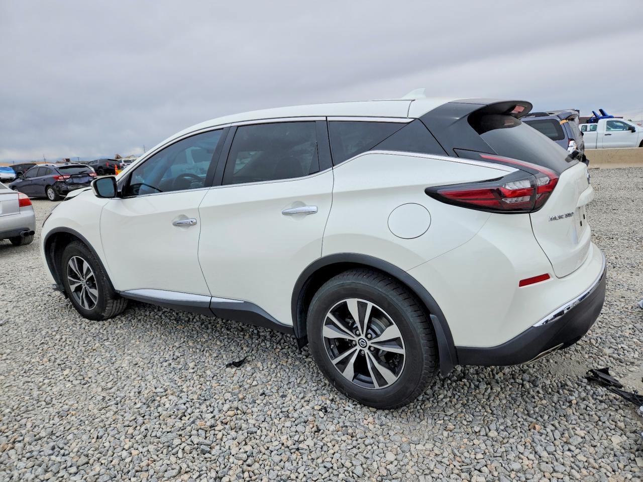 Nissan Murano S