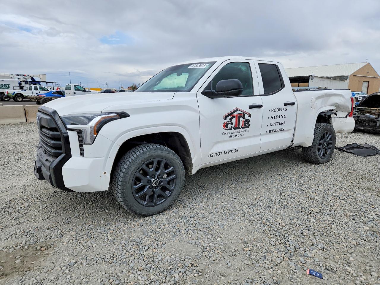 Salvage Toyota Tundra Image